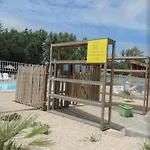 Camping Confort 11 Saint-Gervais (Vendee)