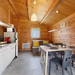 Camping Confort 11 *