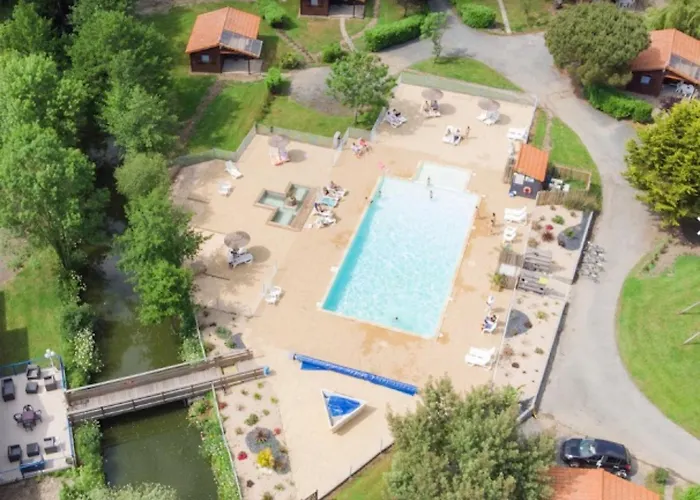 Confort 11 Campingplatz Saint-Gervais (Vendee)